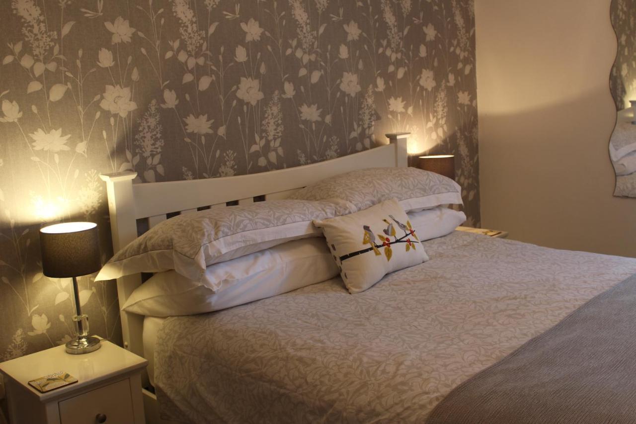 Trout Cottage Mijas Costa Ngoại thất bức ảnh