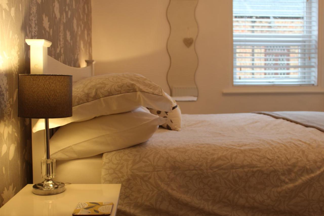 Trout Cottage Mijas Costa Ngoại thất bức ảnh